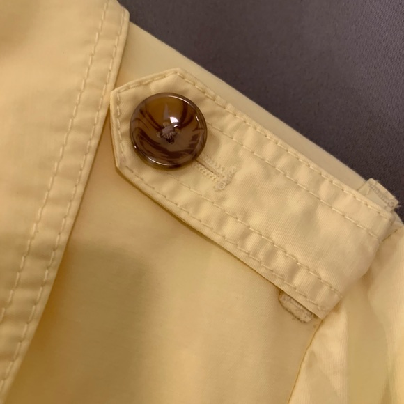 Vintage Butter Yellow Gap Raincoat - Picture 2 of 8